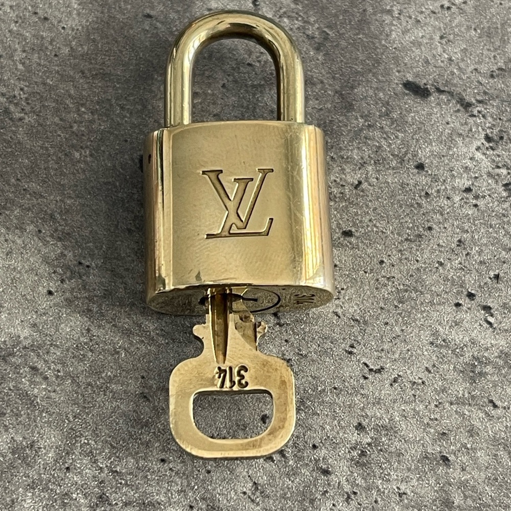 Authentic Louis Vuitton Brass Lock and Key #314